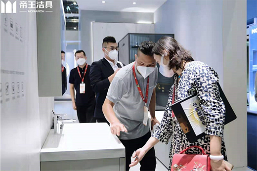 �������ߴ����棺�߳��N�l(w��i)�I(l��ng)����������Ҿ�