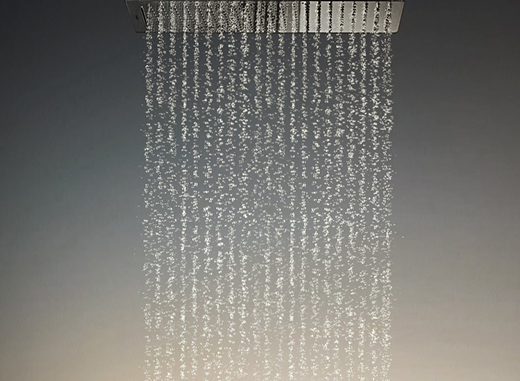 ȼ���ˮ���е�ٮٮ���������M���g��Qϴԡ����