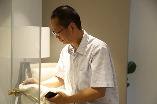 �����Ʒ���Ե¶�������С�|�ĳ����c�����Ľ��ľ���