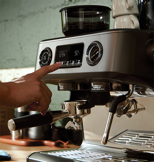 ���_�Ŷ������{(di��o)�أ�Barsetto�لوDBAE-V1���i�������淨