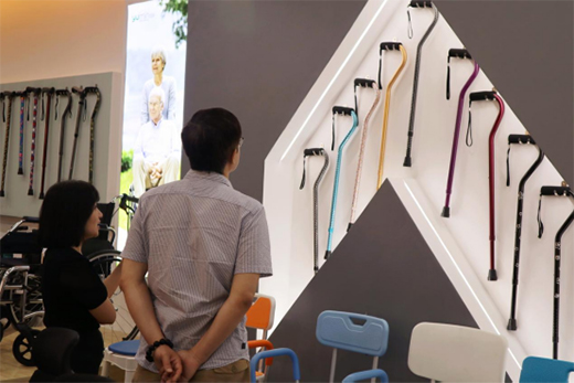 �����!�Ї�(gu��)�ϻ���(hu��)�˲��k�ؕ��L(zh��ng)���M(j��n)����^����