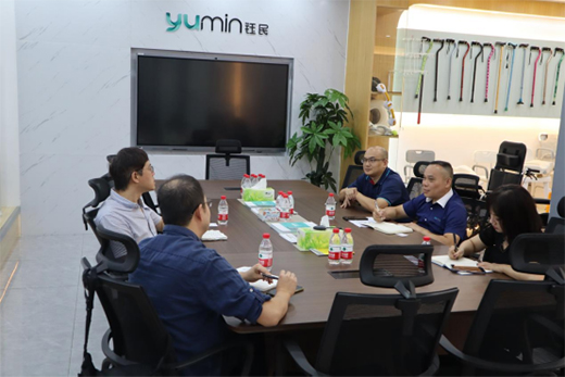 深化交流!中國(guó)老基會(huì)人才辦秘書(shū)長(zhǎng)走進(jìn)鈺民參觀考察