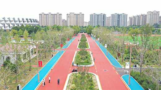 �Ǽs�Q�����ۼ�����|���ǟ���ǻ۶๦�ܗU �������н�(j��ng)��(j��)���L(zh��ng)����(d��ng)���D(zhu��n)�Q