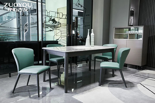 �ƹ�չ�d | ����ɳ�l(f��)�F(xi��n)��ϵ�У�������ʽ�O���󷽵��w�ĬF(xi��n)���Ҿ�