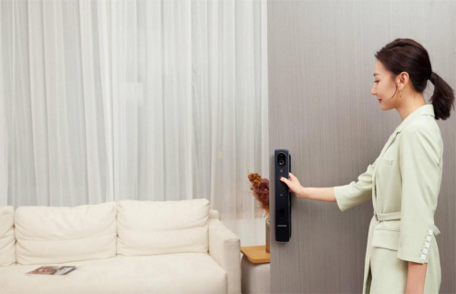 ���ྫ�M�l(f��)չָ�o�}���g ¹�͸߶������iS50M Pro��(chu��ng)��Ů��ס���¸��