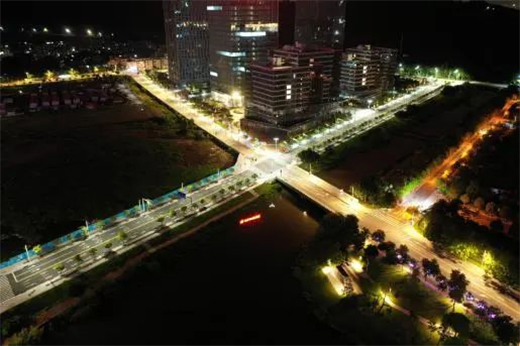 ����ǻ��������й�(ji��)�ܾ��ͿƼ��x�ܳ��й�(ji��)�ܰl(f��)չ