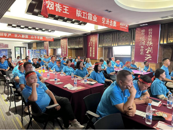 �W��N늡����f�Q�¡���ӣ�����վ���A�M��Ļ���ɿ��Ȼ