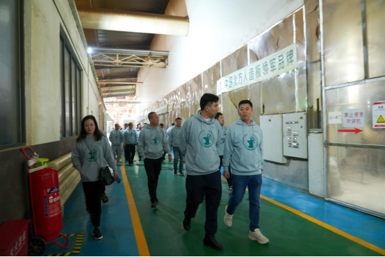 һ���������(li��n)�ˆ��ӕ���չʾ����ˇ�g(sh��)��ģ����I(l��ng)�Ҿ��Ј��³���