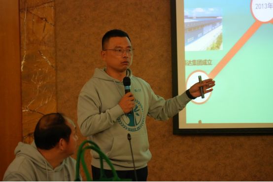 һ���������(li��n)�ˆ��ӕ���չʾ����ˇ�g(sh��)��ģ����I(l��ng)�Ҿ��Ј��³���