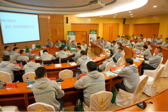 һ���������(li��n)�ˆ��ӕ���չʾ����ˇ�g(sh��)��������I(l��ng)�Ҿ��Ј��³���