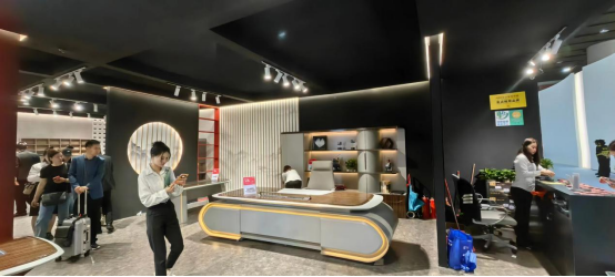 Ʒ�|(zh��)�c��(chu��ng)�²�����������Դ�ڏV�ݼҾ�չ��Ů���