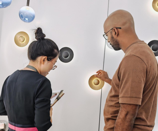 泰沃照明香港國(guó)際秋季燈飾展圓滿收官