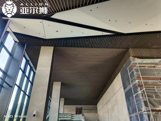 �����{�X��Ʒ���ƣ������X��ͨ�����[���gˇ�g(sh��)������