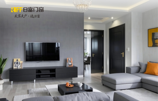 日富門業(yè)榮膺雙料國字號殊榮 以智造美學(xué)重塑人居新標(biāo)桿